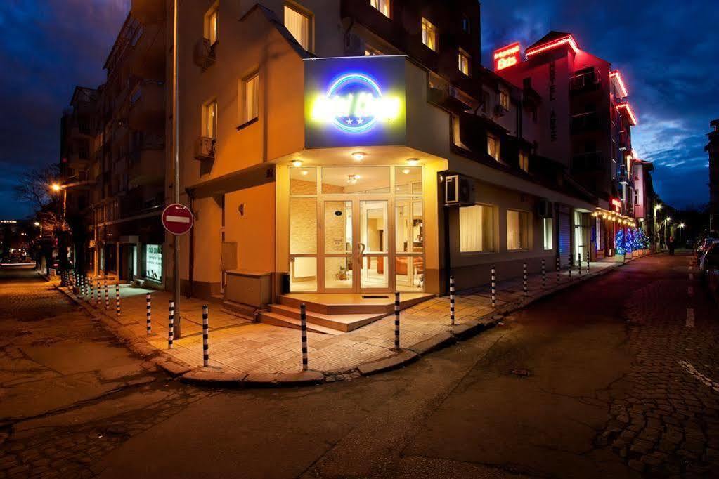 Hotel Cheap Sofia Exterior foto
